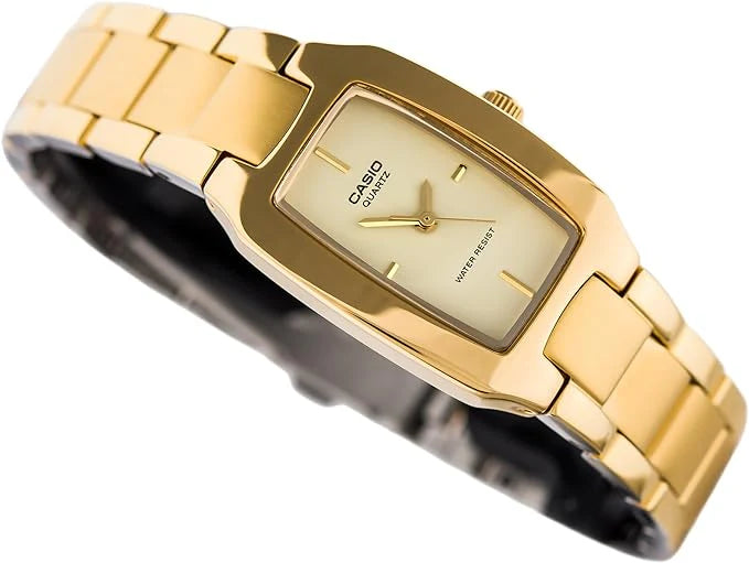Women's Women's Stainless Steel Analog Watch LTP-1165N-9C - 38.5 mm
